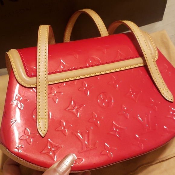 Louis Vuitton small bag - Picture 5 of 9